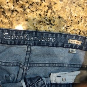 Slim Straight Calvin Klein